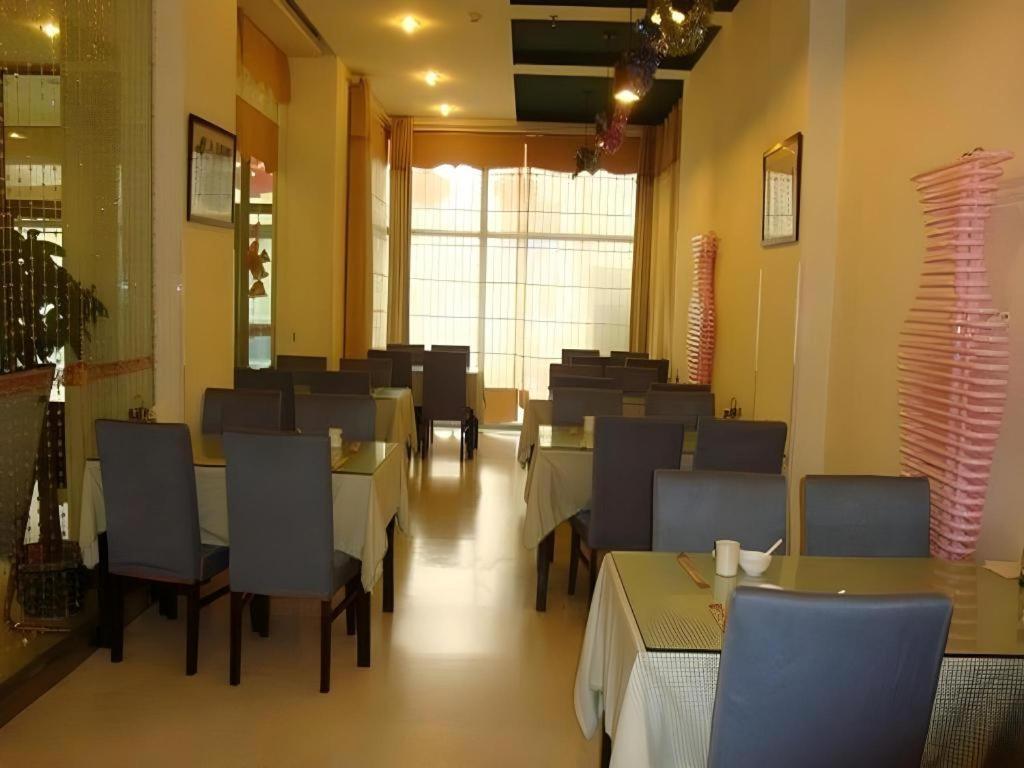 Jinjiang Inn Qingdao Wu Si Square Nanjing Road Bagian luar foto