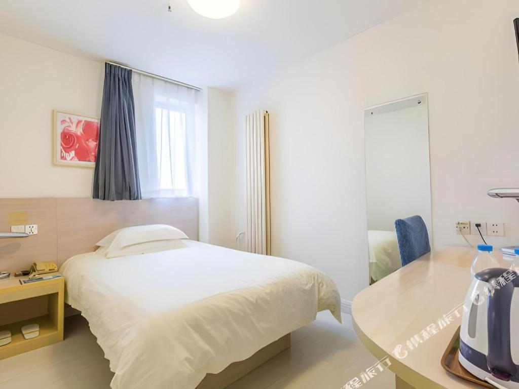 Jinjiang Inn Qingdao Wu Si Square Nanjing Road Bagian luar foto
